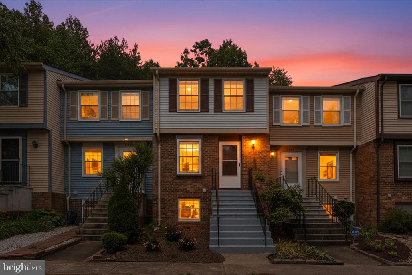 6844 Heatherway Court, Alexandria