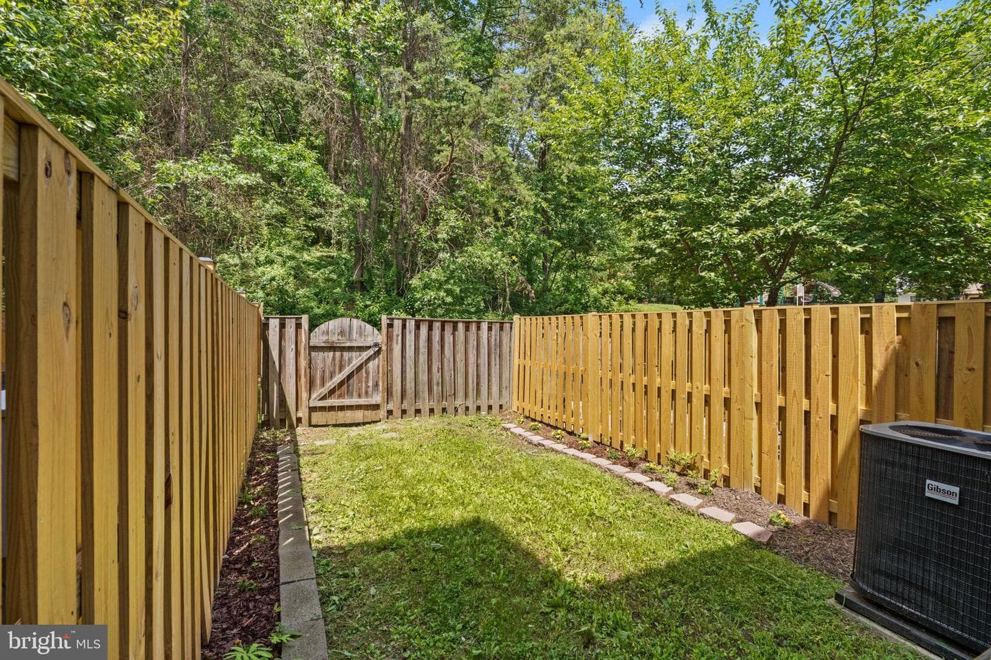 6844 Heatherway Court photo 34