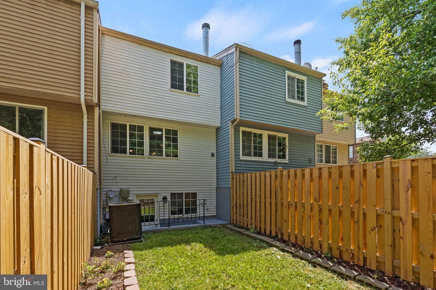 6844 Heatherway Court photo 37