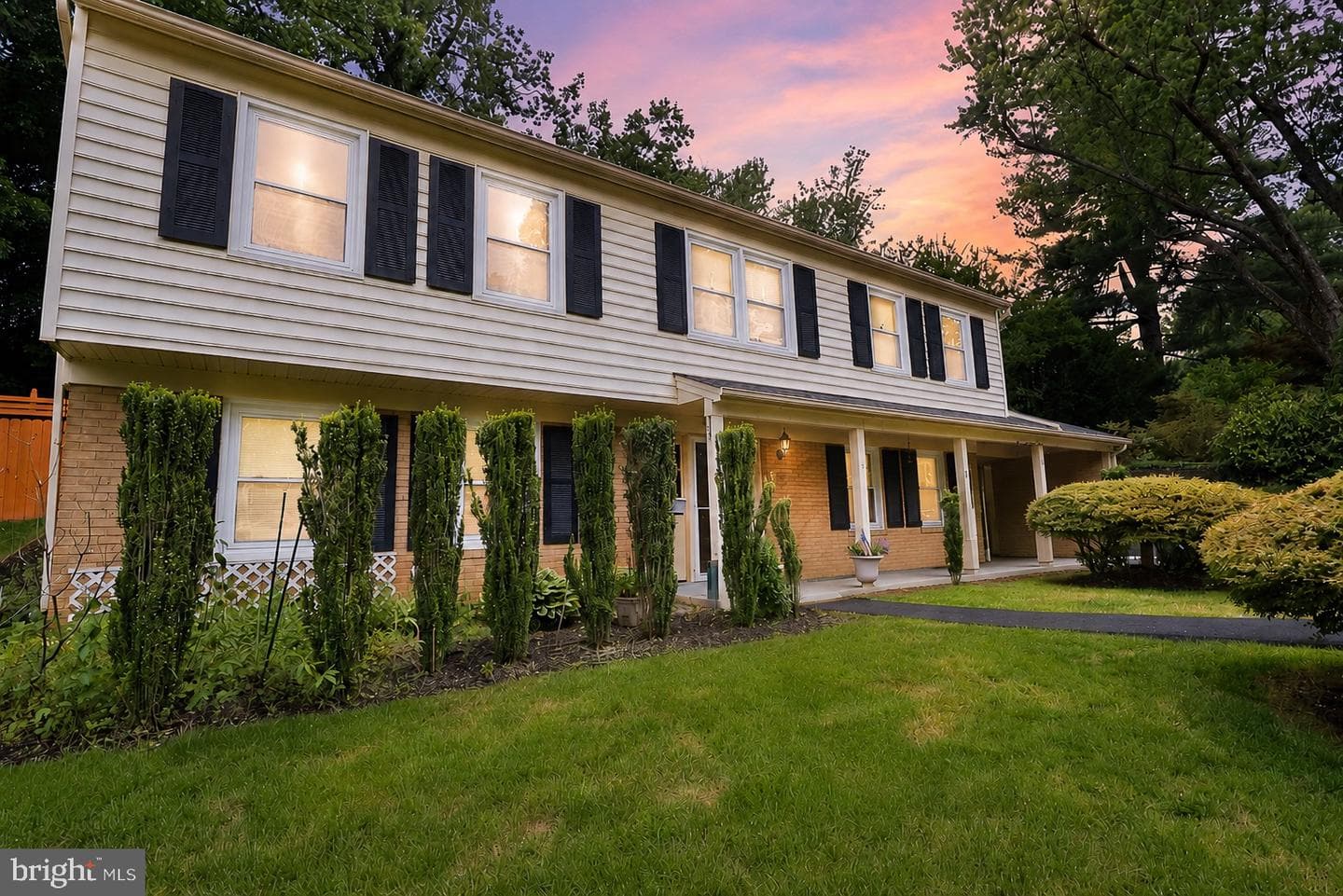8418 Stone Gate Drive, Annandale