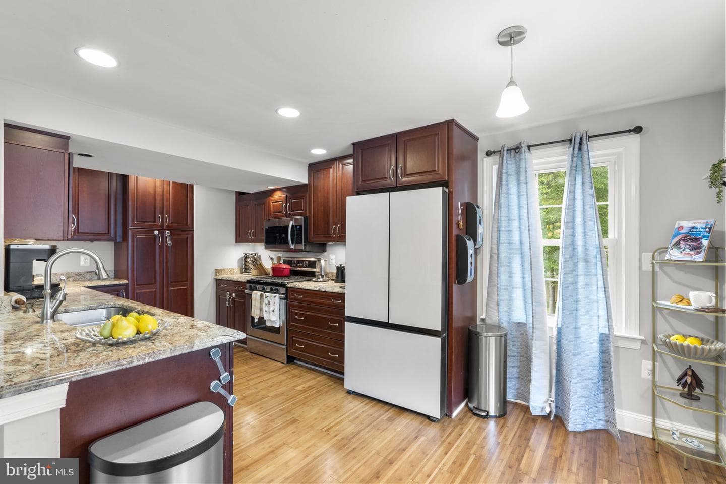 7927 Central Park Circle photo 14