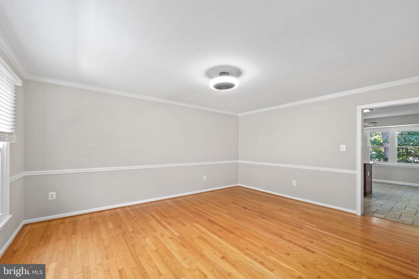 909 Broad Oaks Drive photo 27