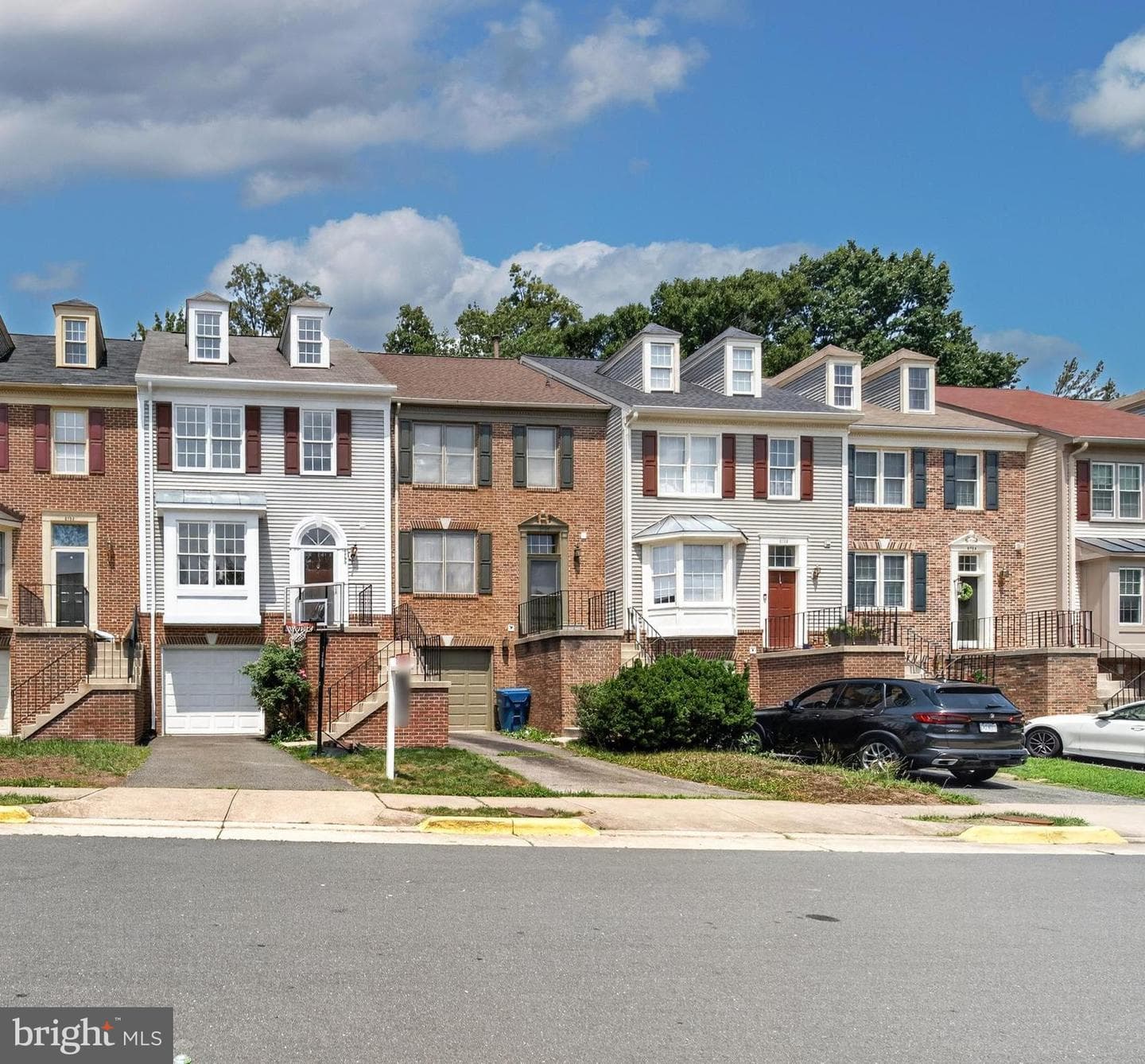 8730 Stone Hill Place photo 2