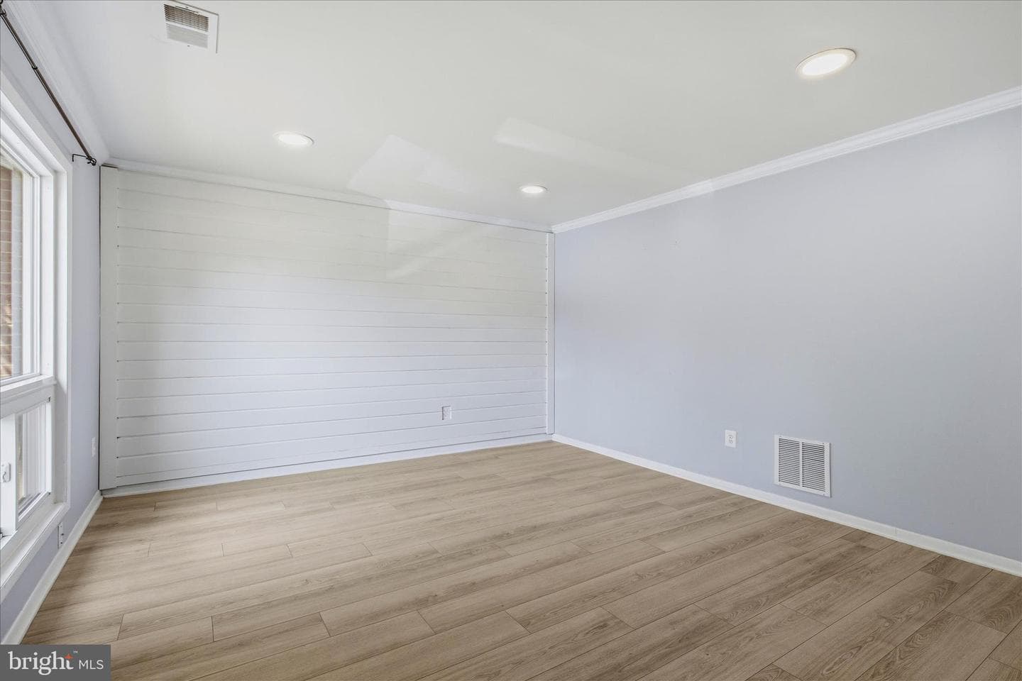 1105 Freshrain Court photo 2