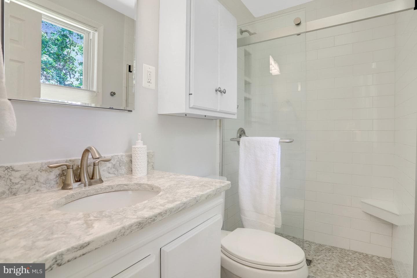 8916 Moreland Lane photo 20