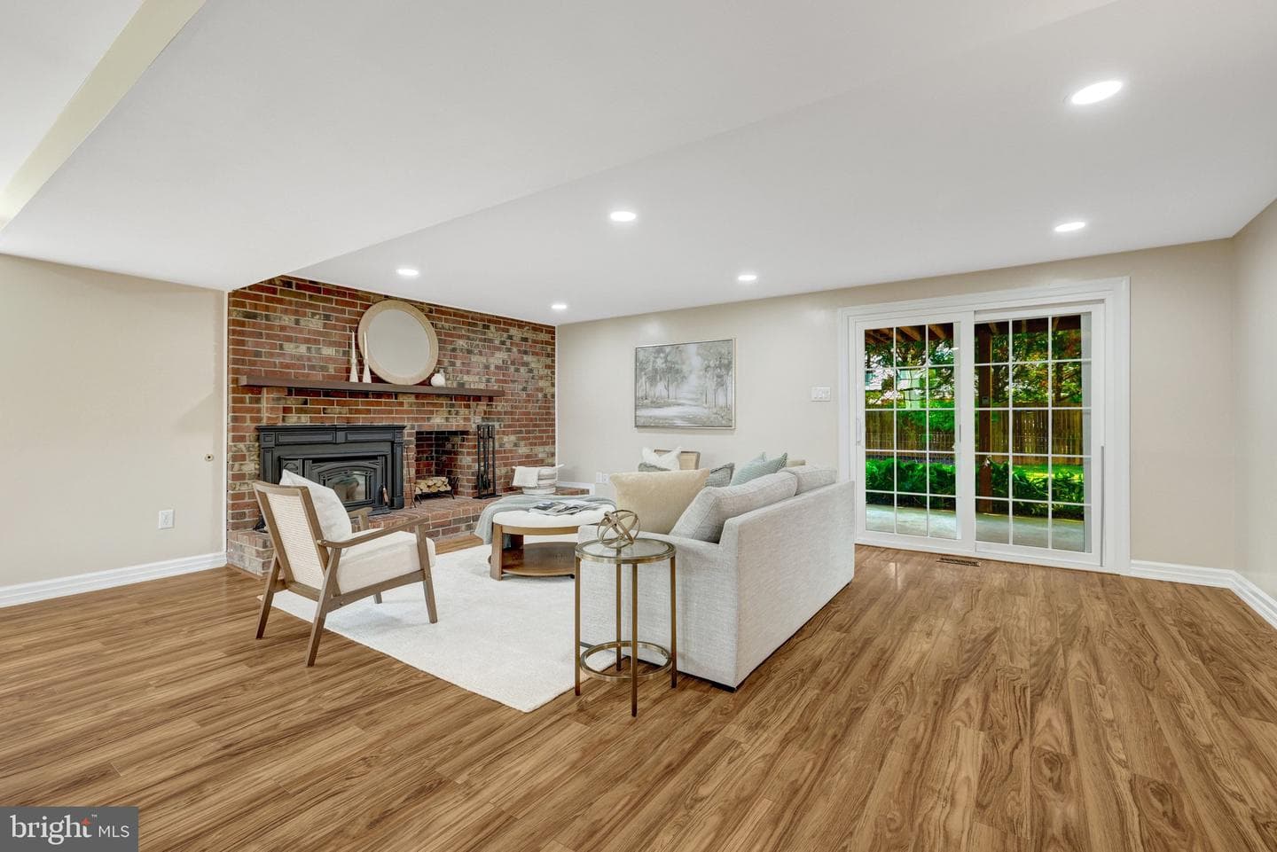 4224 Minstrell Lane photo 34
