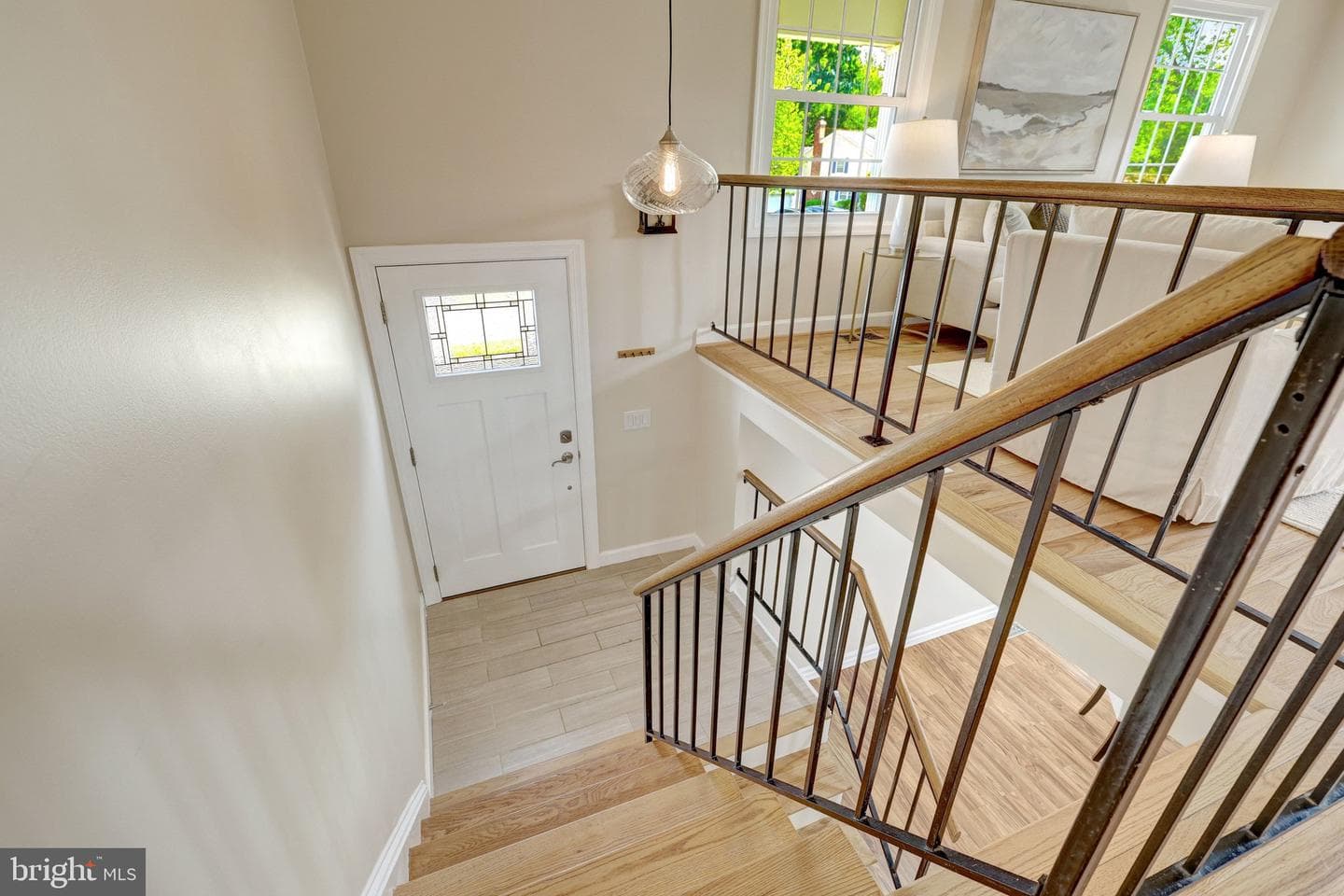 4224 Minstrell Lane photo 7