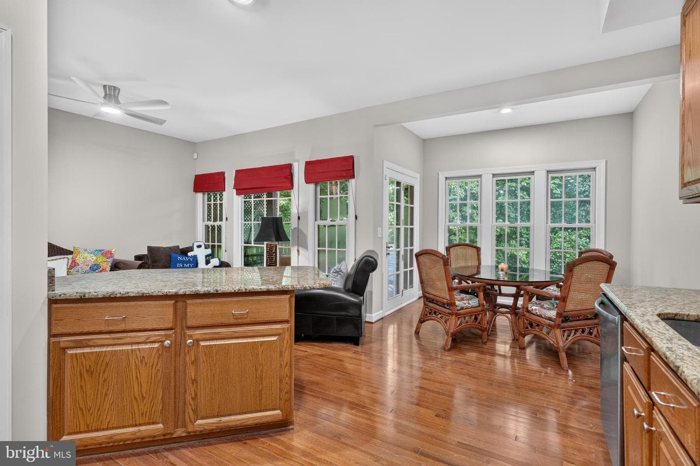 6717 Royal Thomas Way photo 9