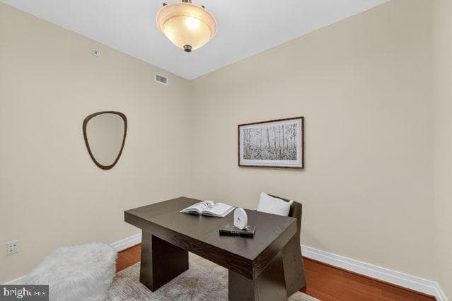 8220 Crestwood Heights Drive #1410 photo 5