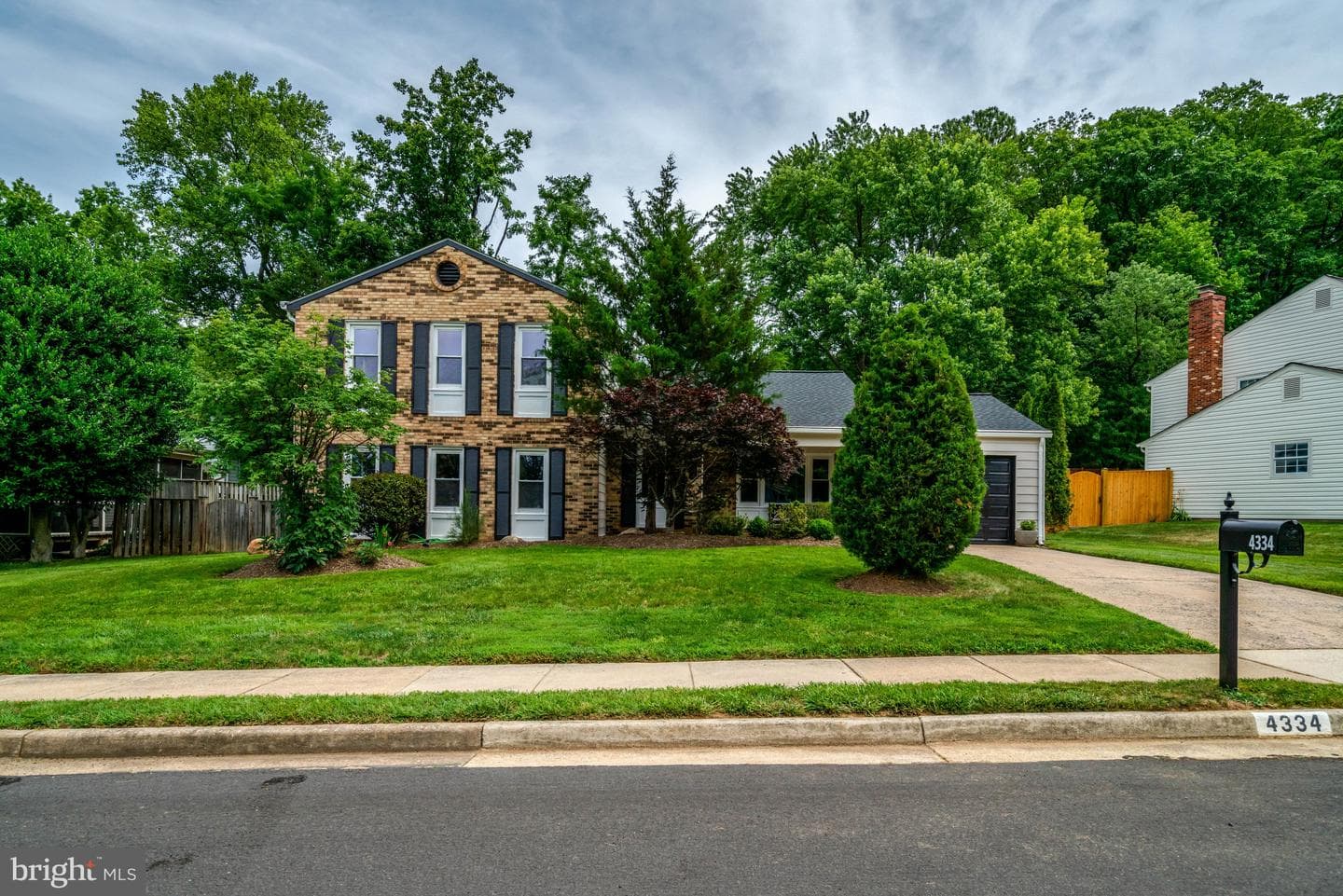 4334 Stream Bed Way photo 4