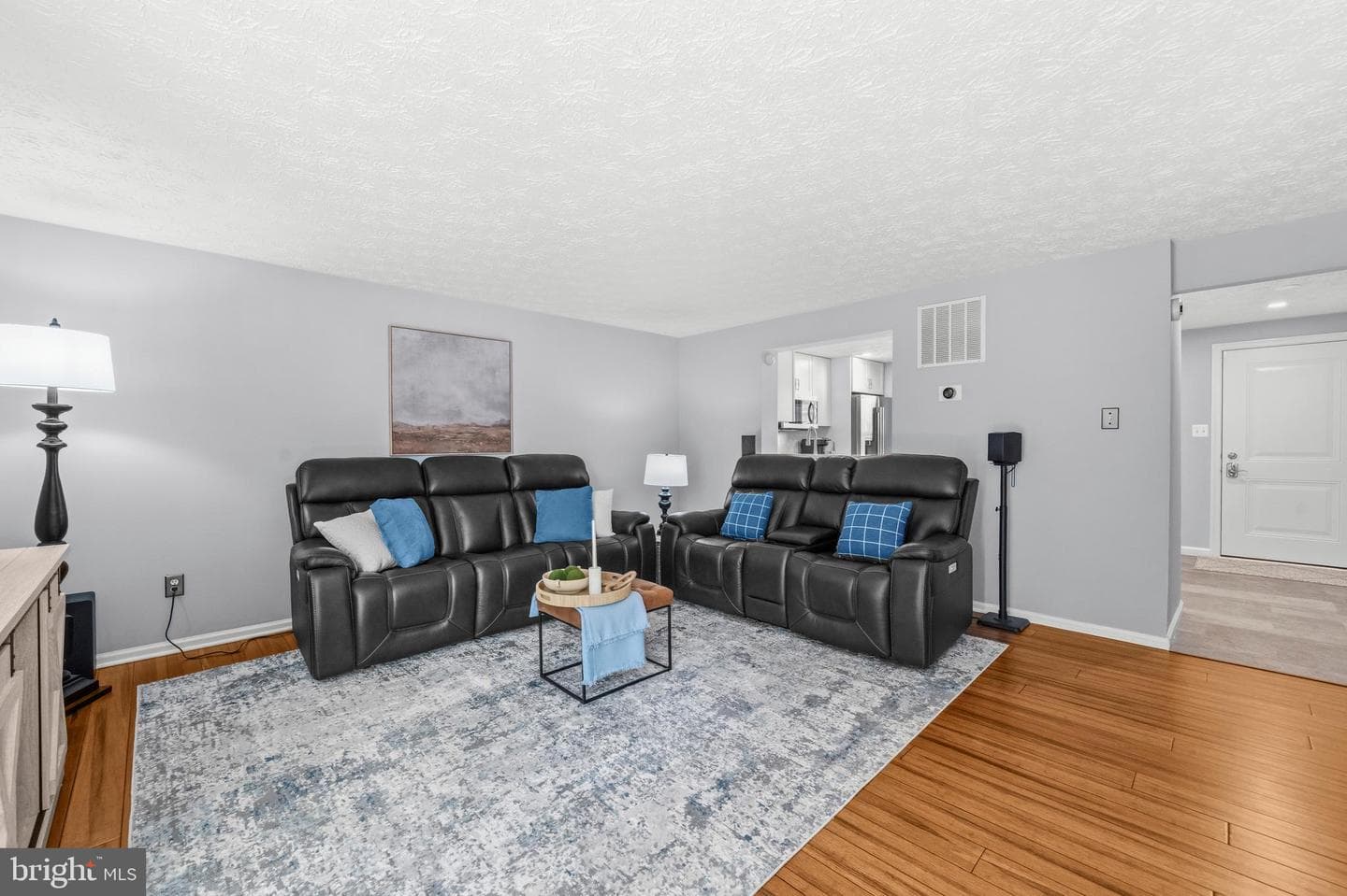 9179 Forest Breeze Court photo 10