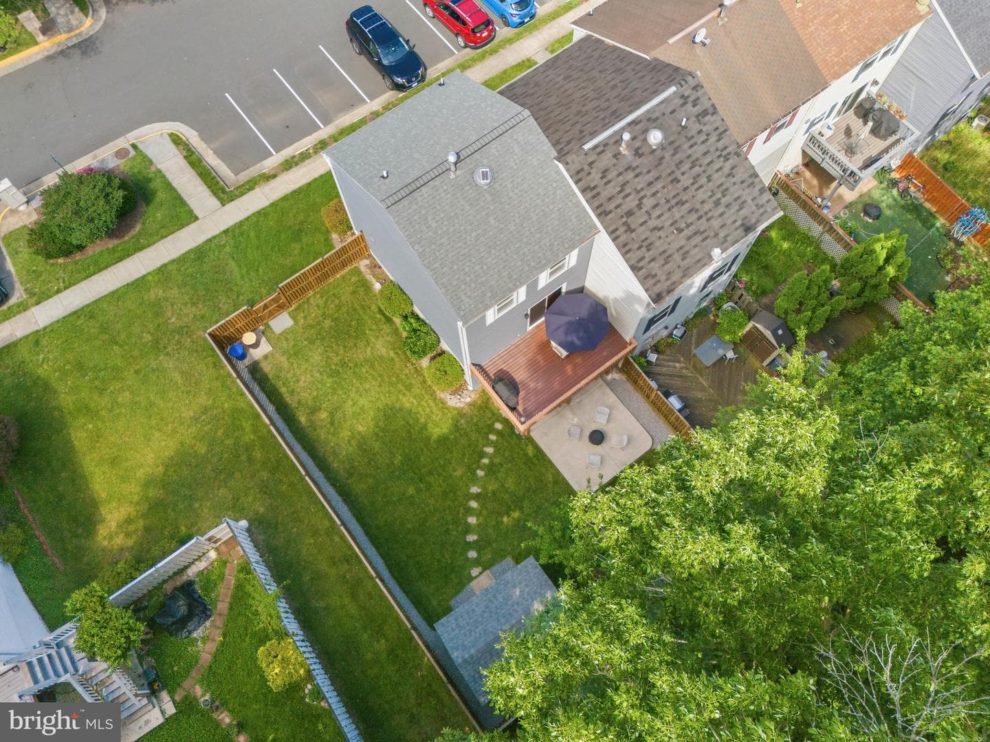 9179 Forest Breeze Court photo 35