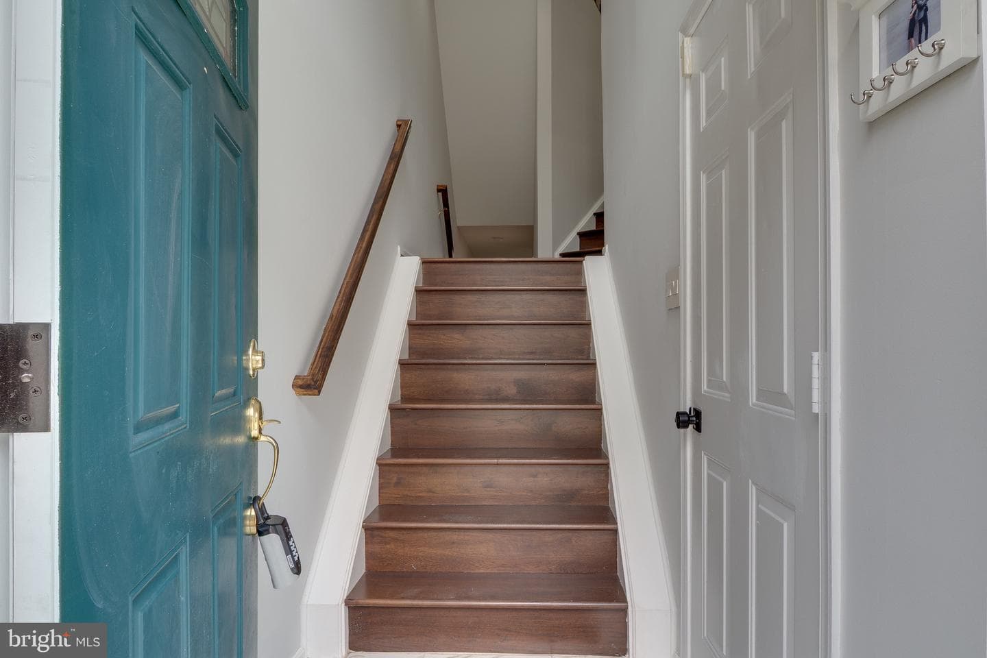 8364 Millwood Drive photo 3