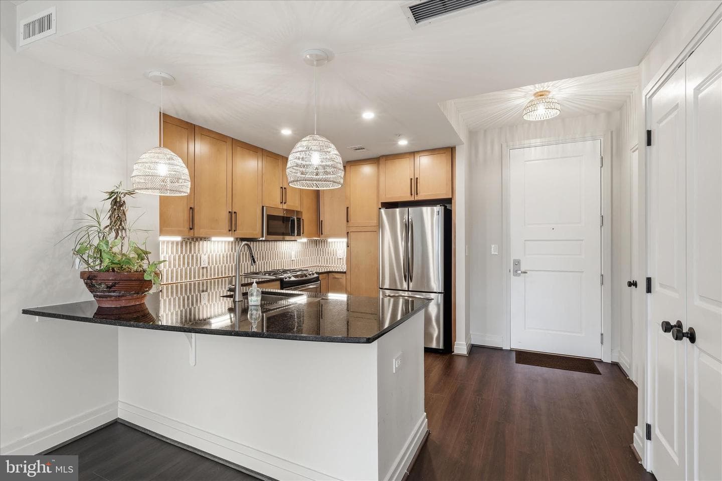 8220 Crestwood Heights Drive #206 photo 10