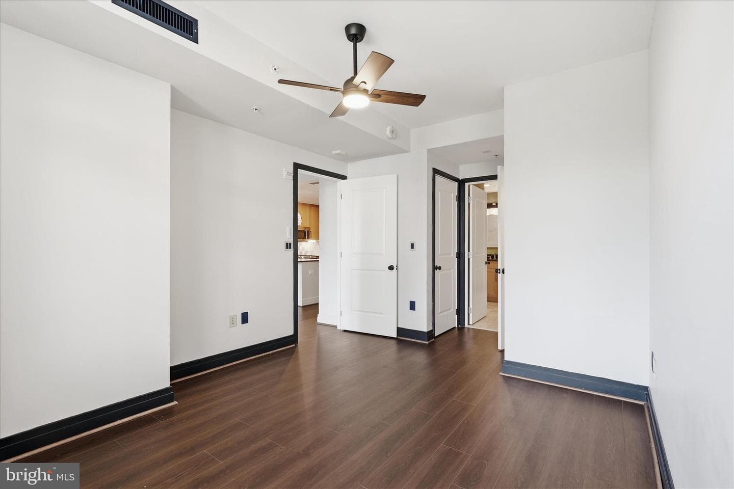 8220 Crestwood Heights Drive #206 photo 19