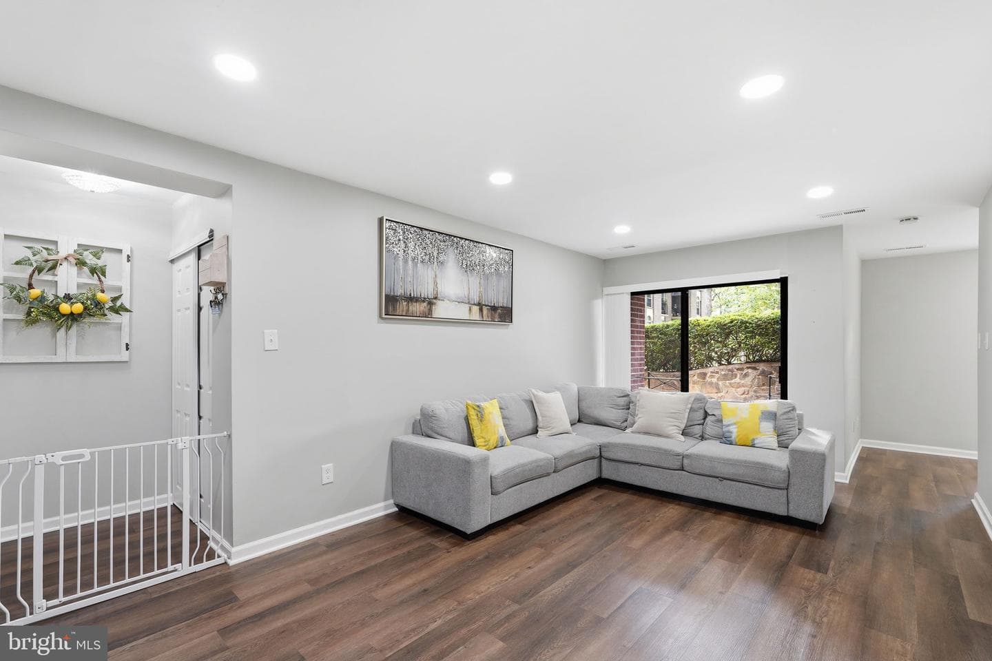 8314 Tobin Road #t3, Annandale
