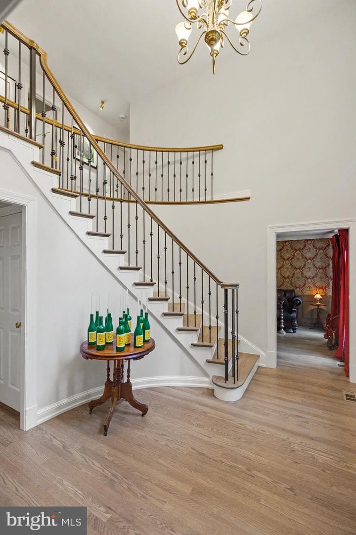 9405 Lagovista Court photo 4