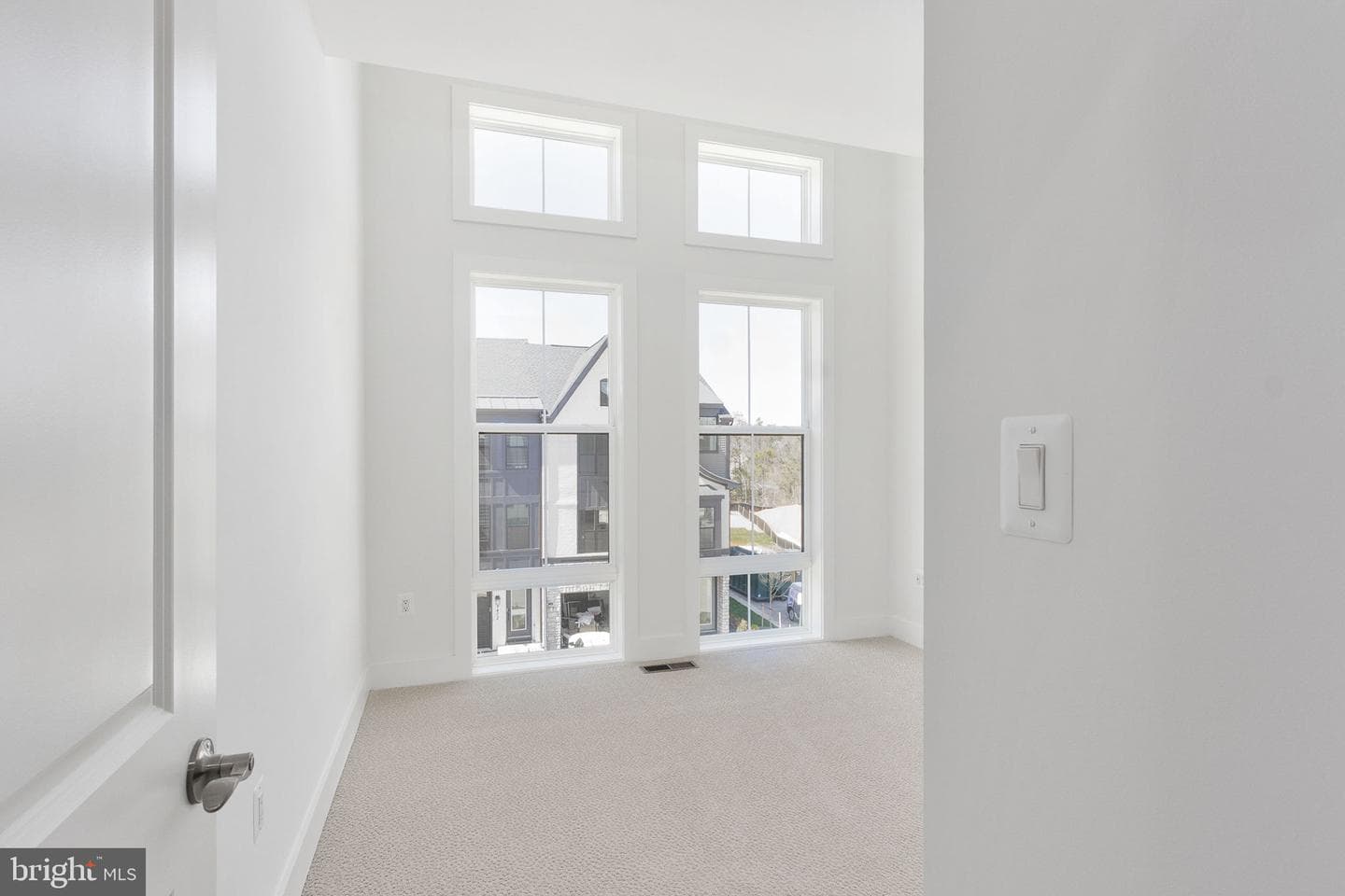 8458 Begonia Lane photo 17