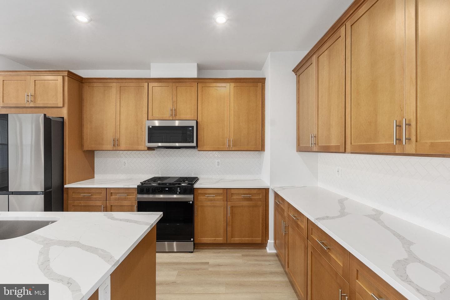 8458 Begonia Lane photo 41