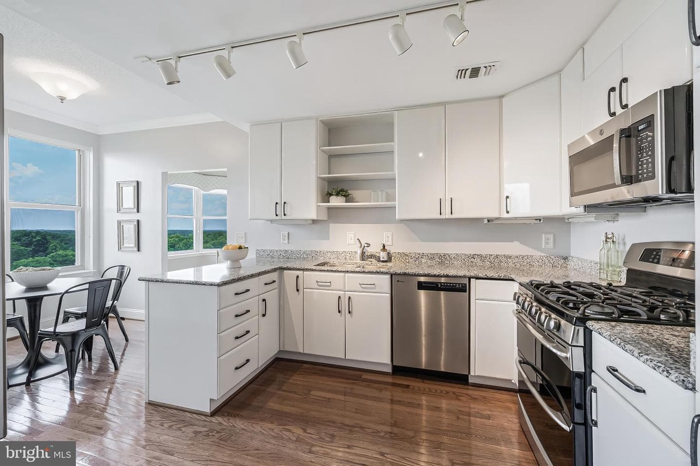 11776 Stratford House Place #1106 photo 17