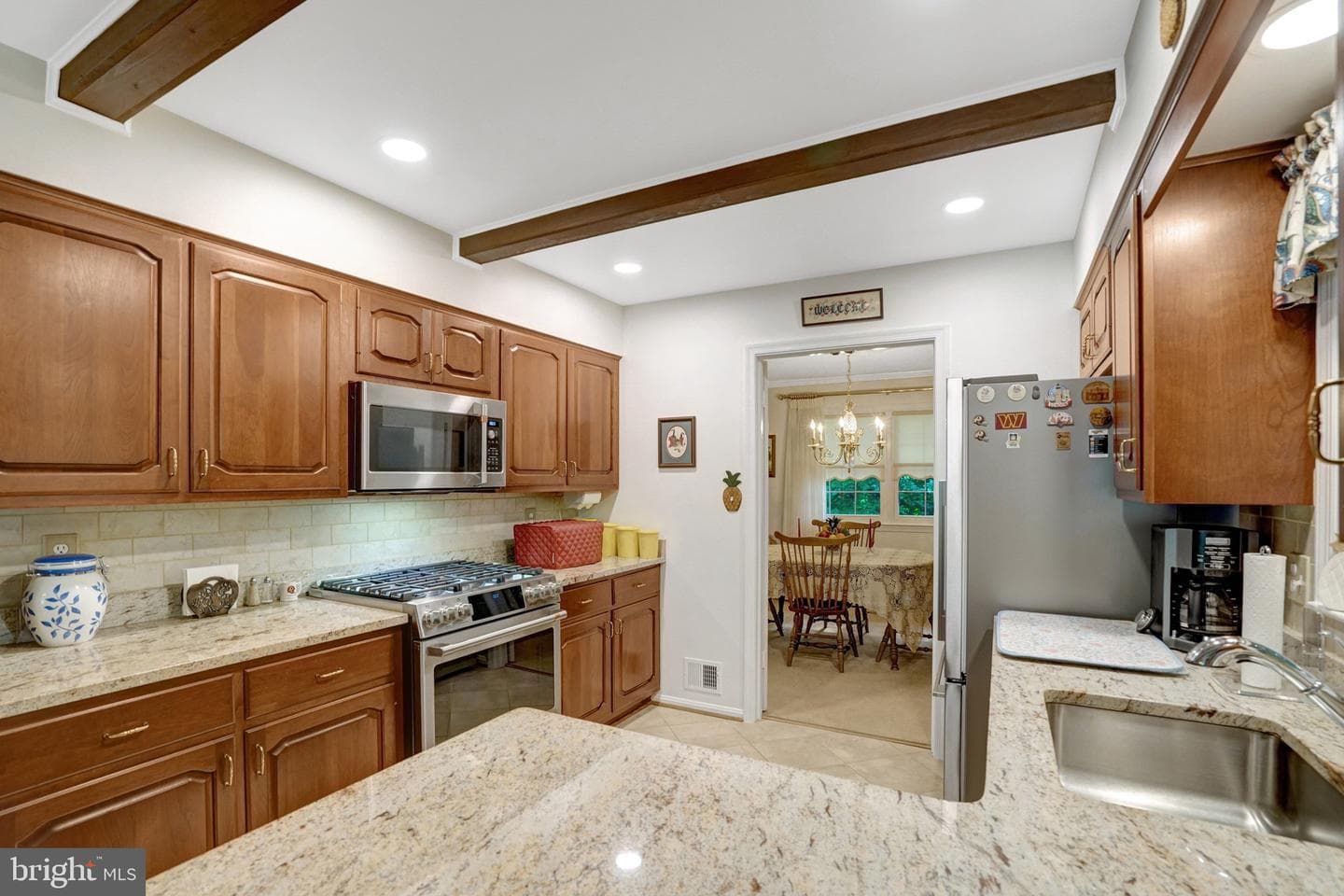 8422 Georgian Way photo 16