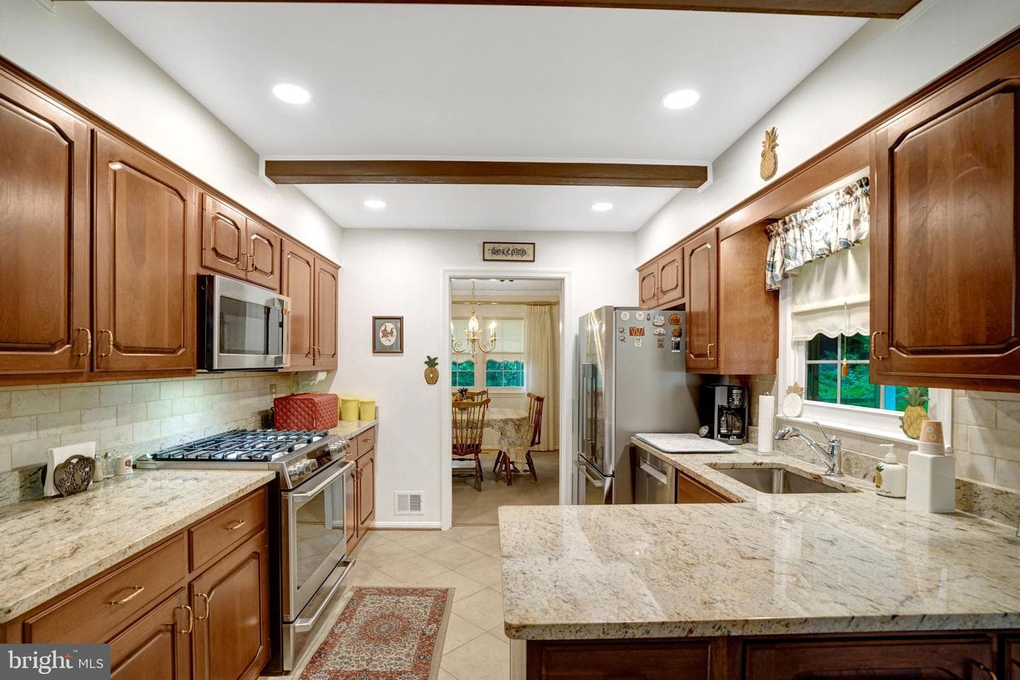 8422 Georgian Way photo 17