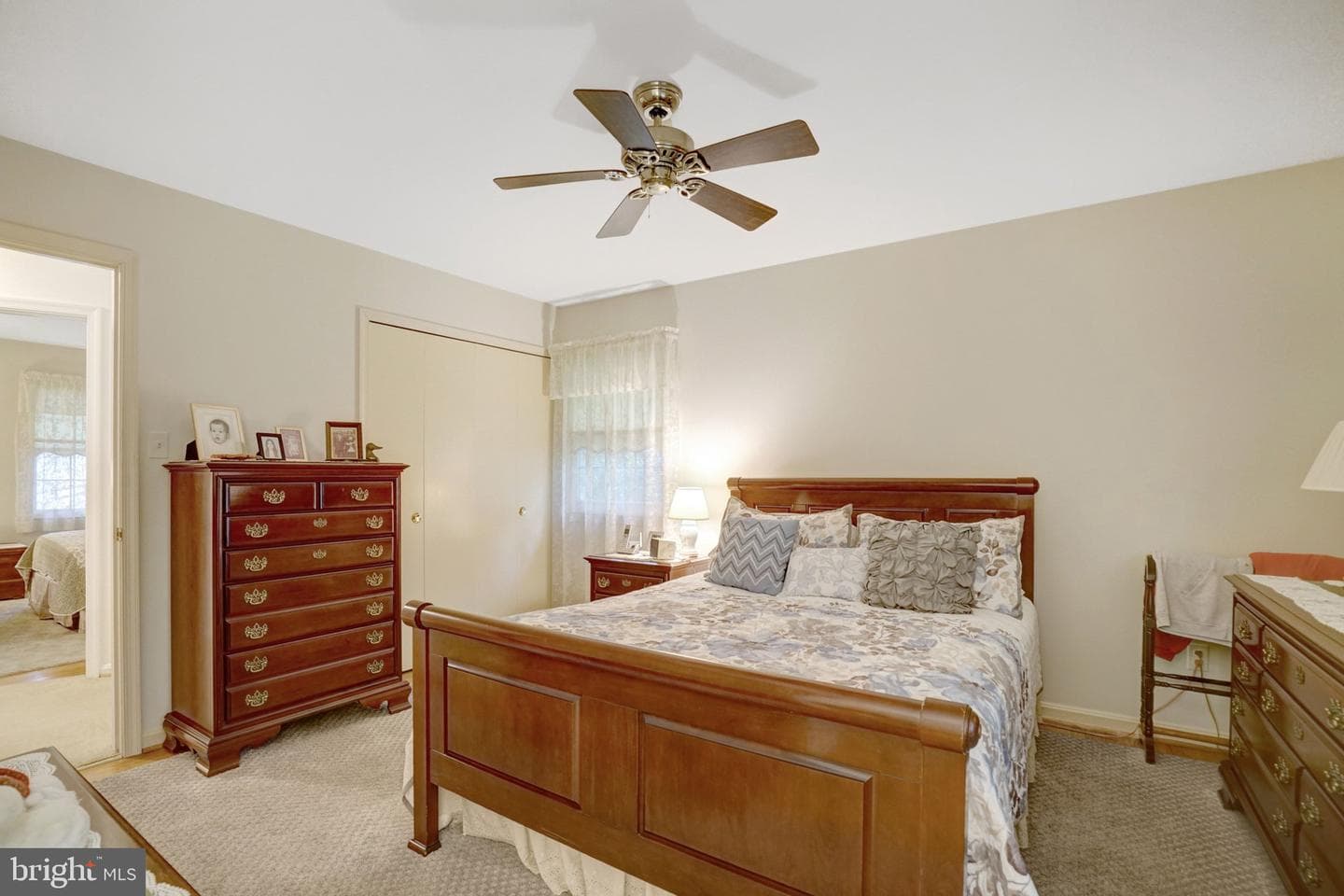 8422 Georgian Way photo 50