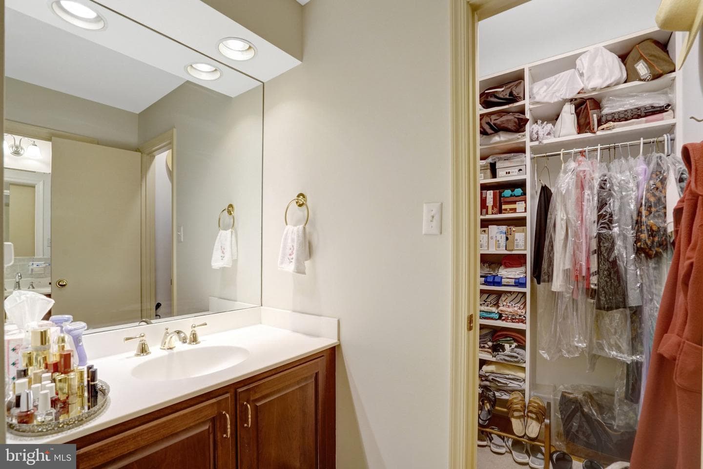 8422 Georgian Way photo 53