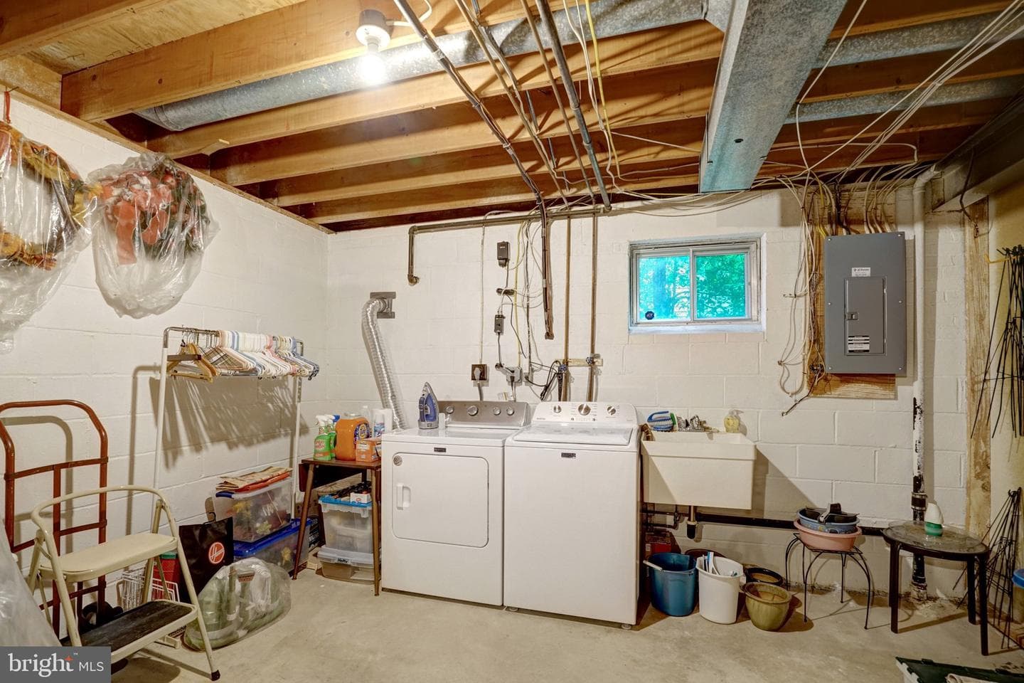 8422 Georgian Way photo 57
