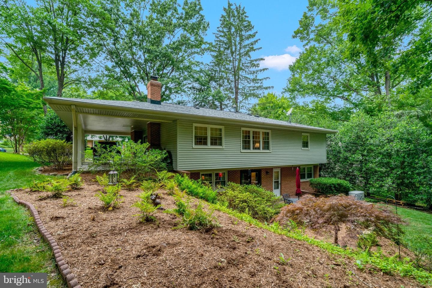 8422 Georgian Way photo 59