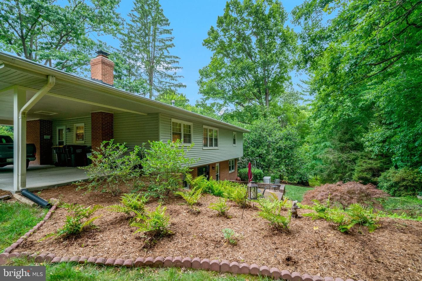 8422 Georgian Way photo 60