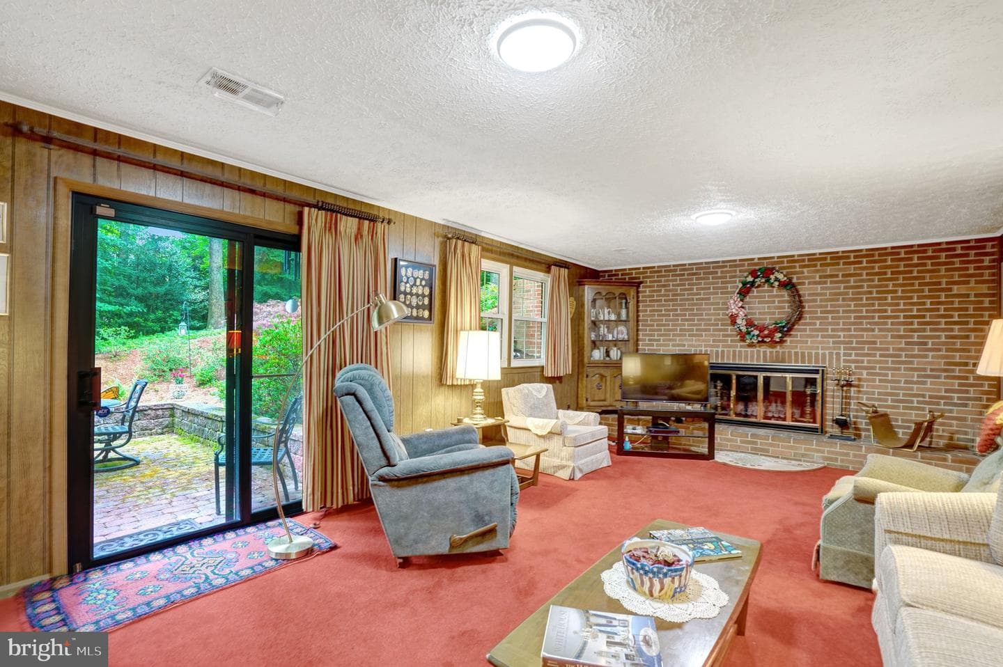 8422 Georgian Way photo 7