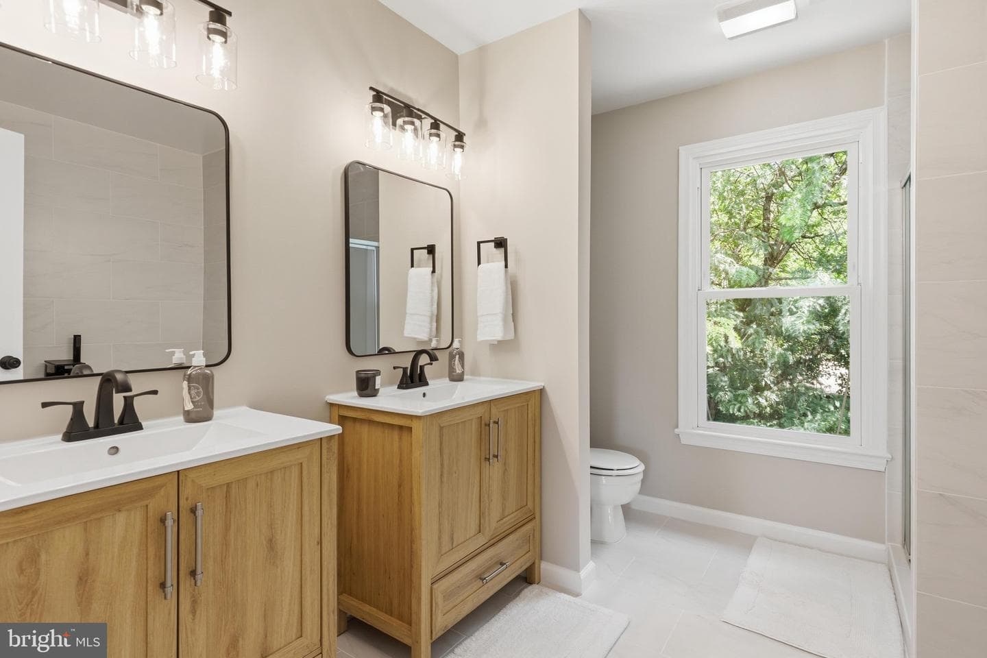 3563 Armfield Farm Drive photo 29