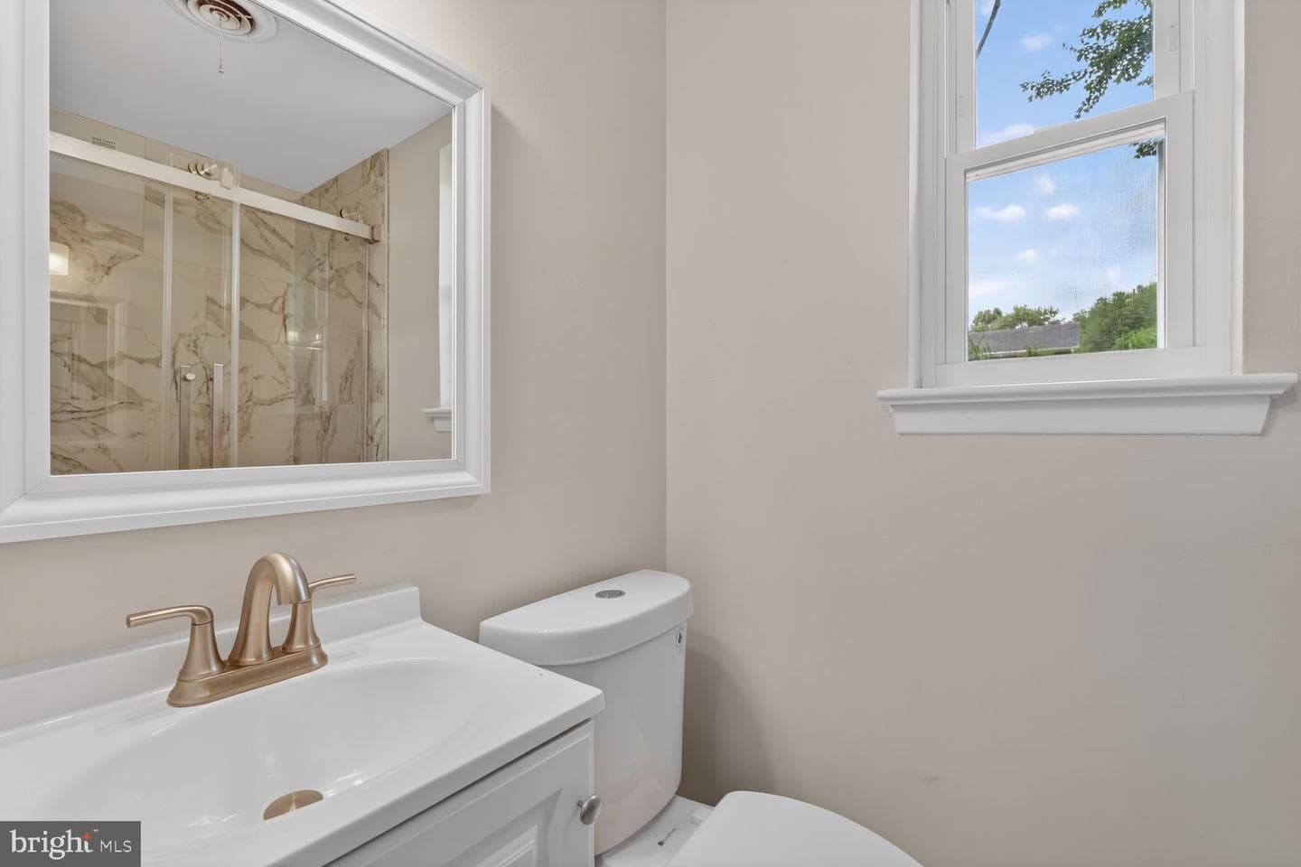 8109 Carrick Lane photo 13