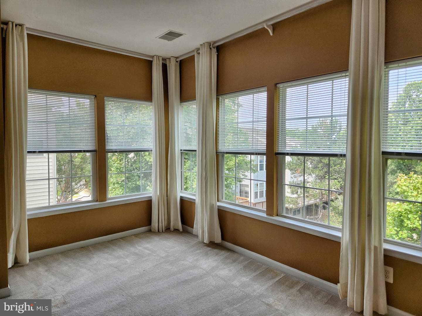 13906 Gothic Drive photo 27