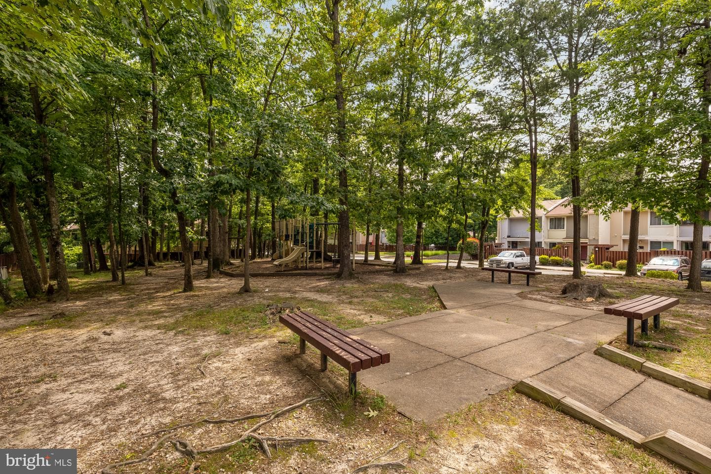 2240 Southgate Square photo 16