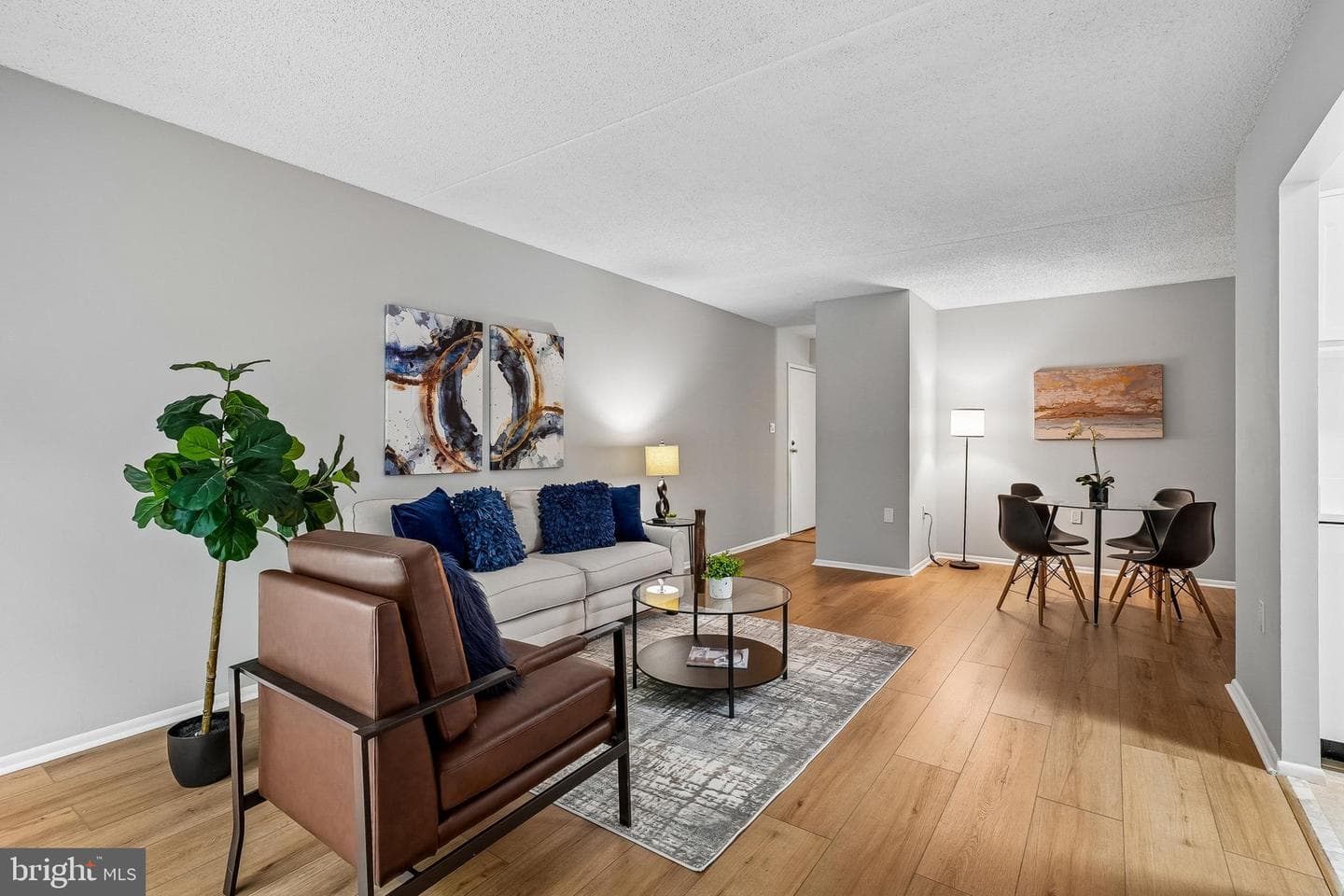 5758 Village Green Drive #d photo 4