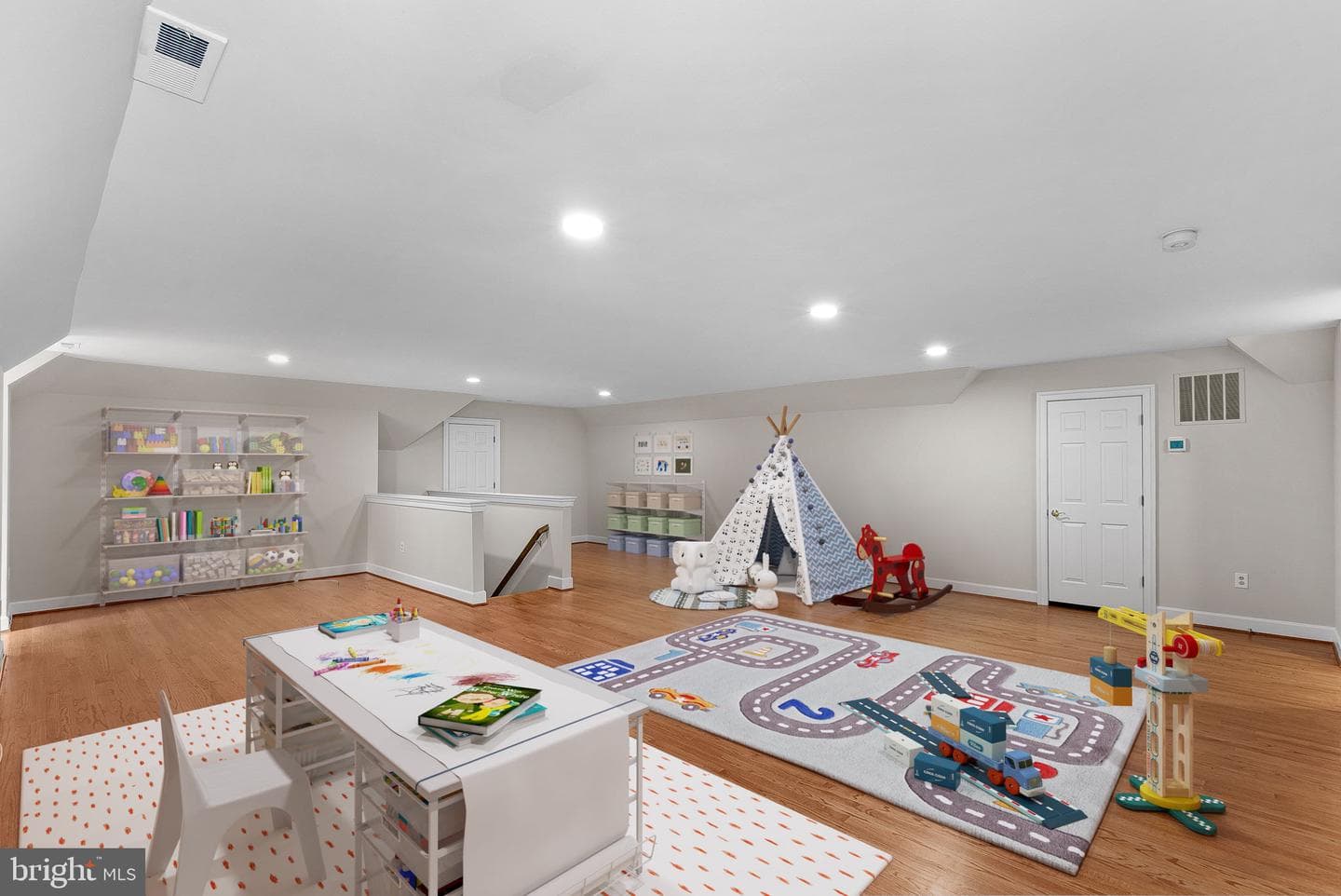 190 Falcon Ridge Road photo 58