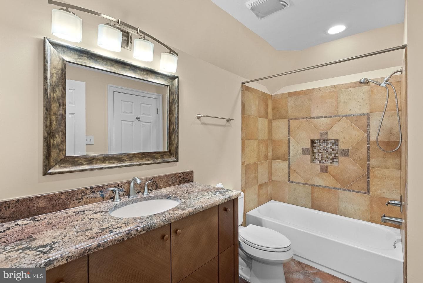 190 Falcon Ridge Road photo 65