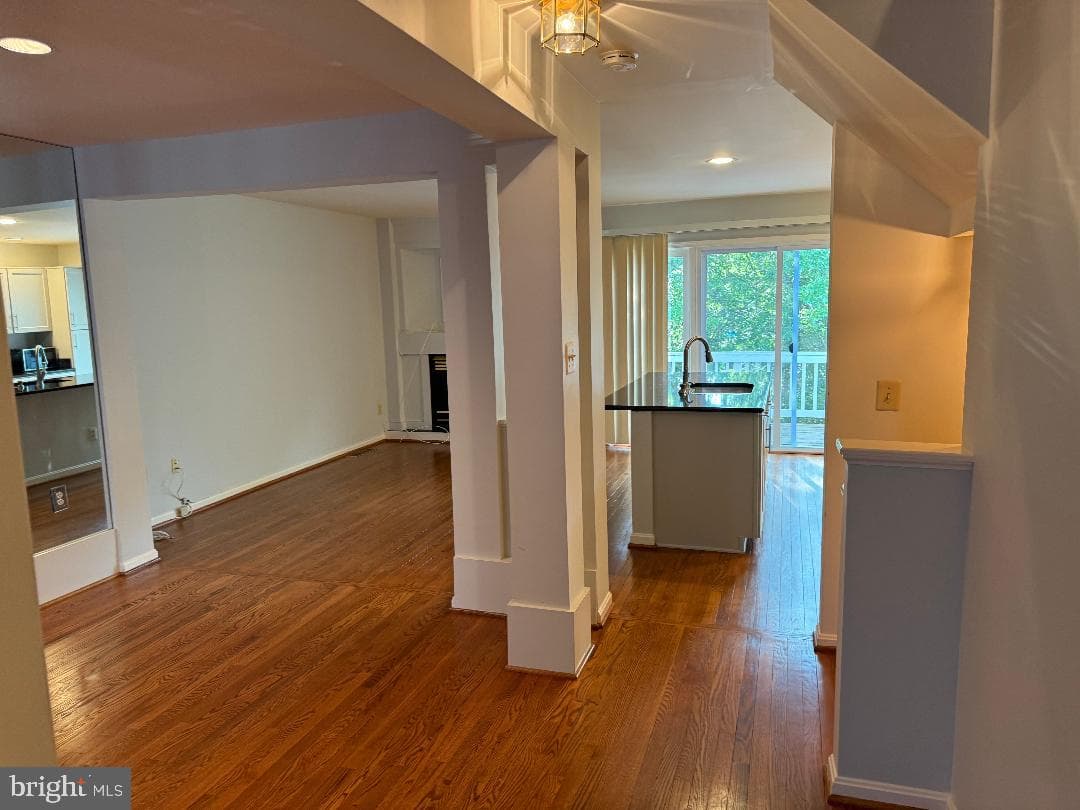 12097 Edgemere Circle, Reston