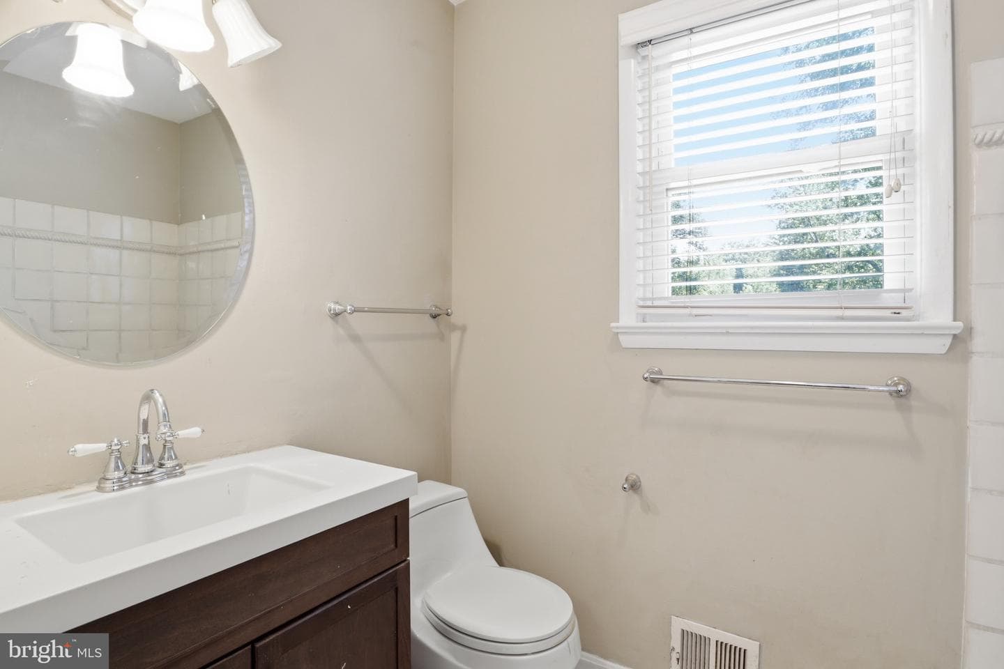 8403 Felton Lane photo 25
