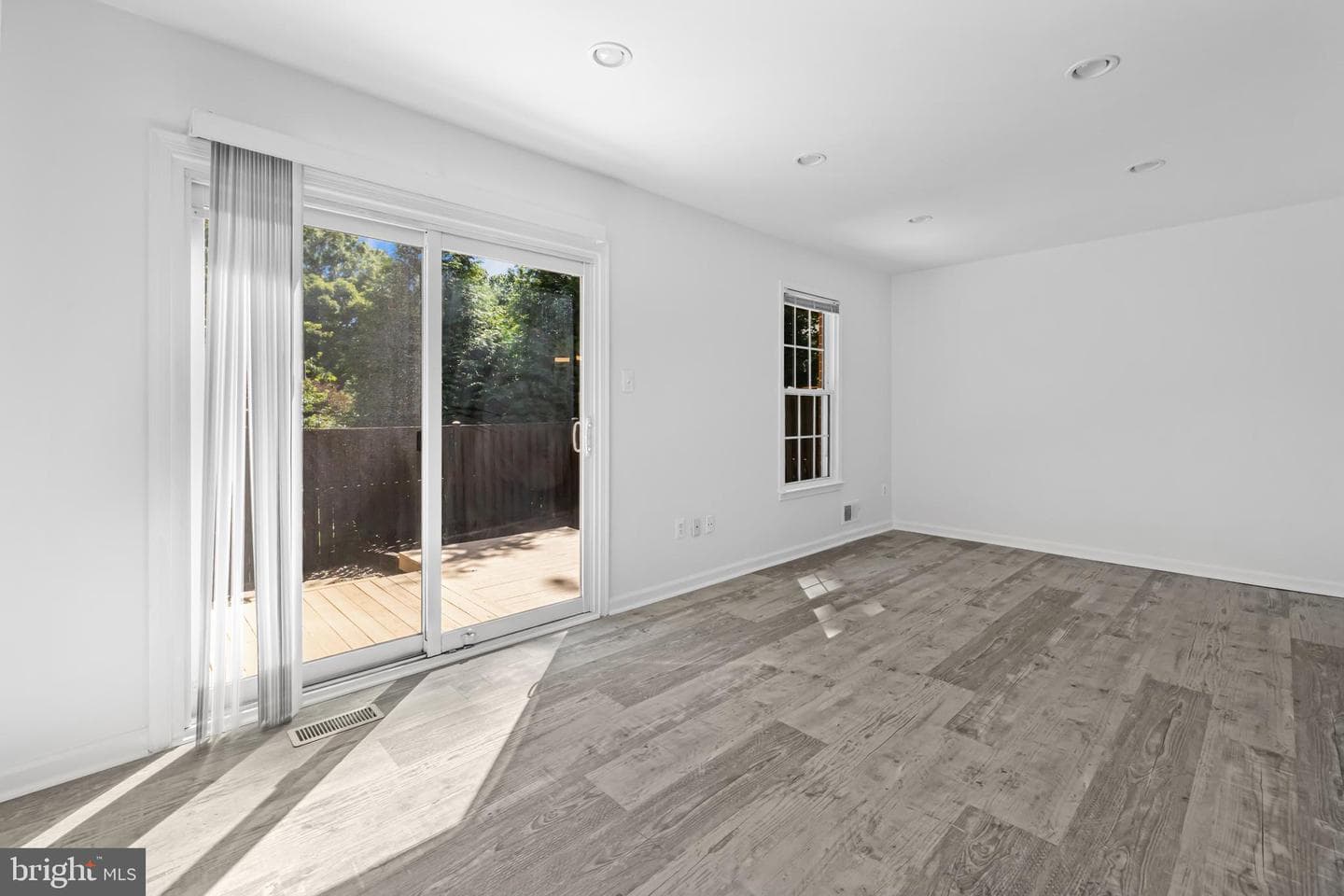 11924 Travistock Court photo 15