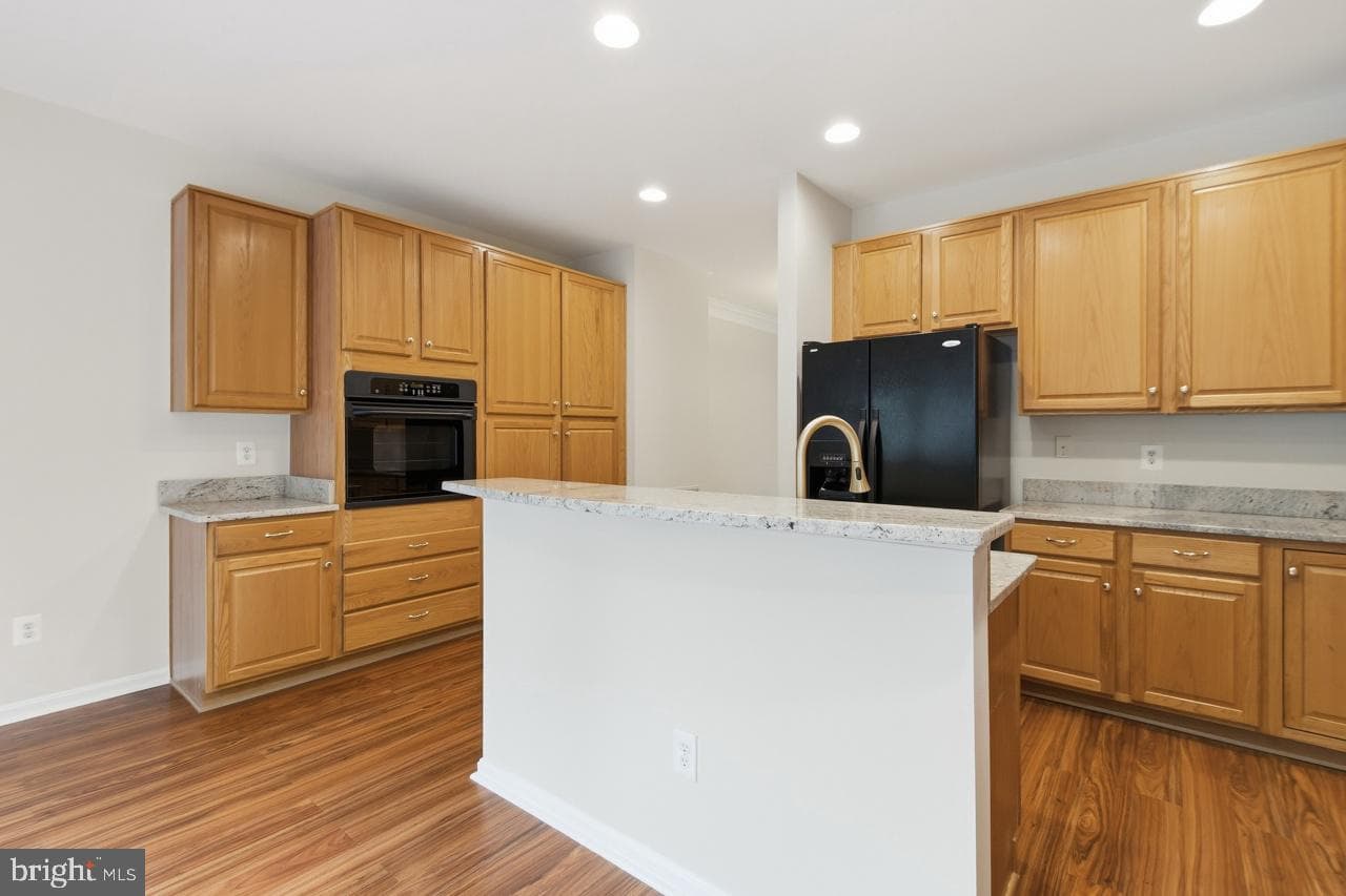 8108 Dove Cottage Court photo 12