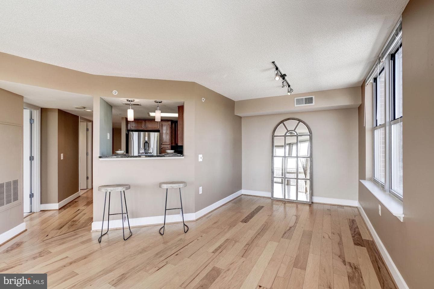11800 Sunset Hills Road #422 photo 4