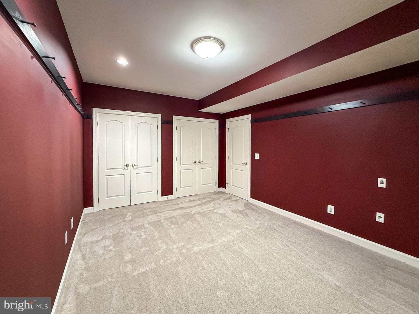 8261 Roseland Drive photo 80