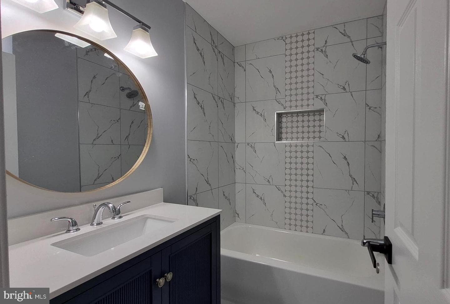 7106 Snug Harbor Ct photo 22