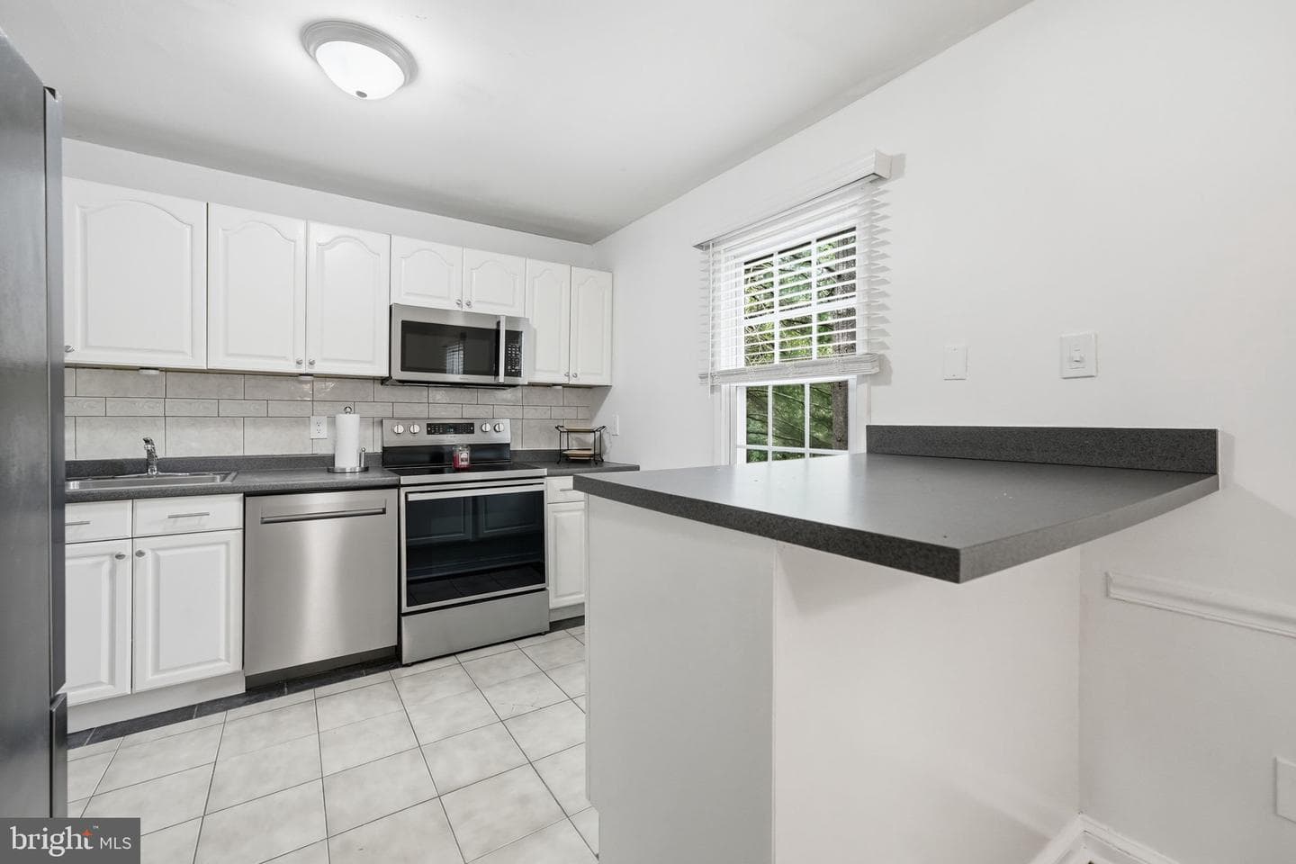8260 Getty Court photo 11