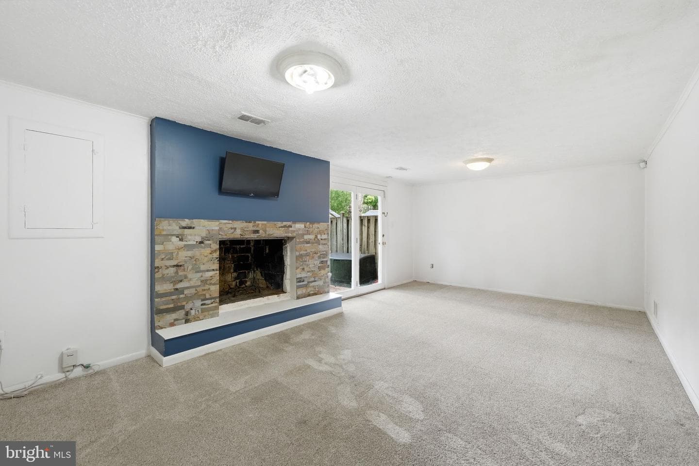 8260 Getty Court photo 24