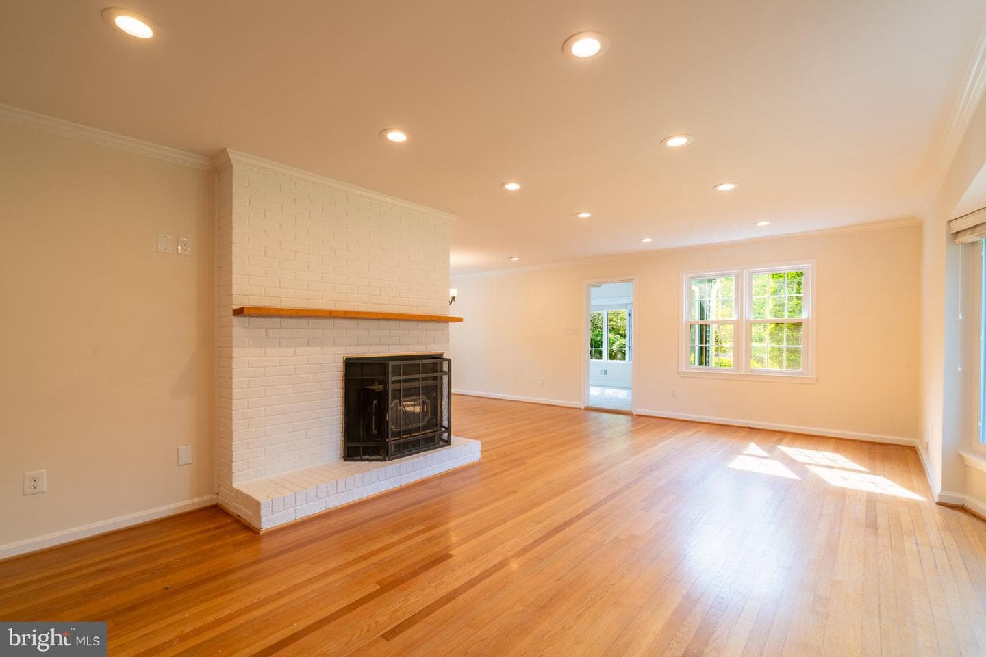 9300 Allwood Court photo 5
