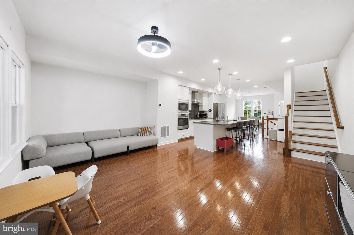 9251 Wood Violet Court photo 10